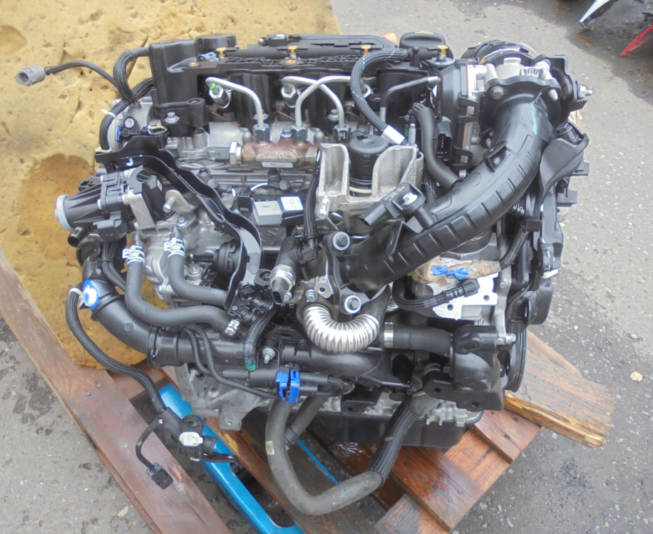 Peugeot 208  1.5 Blue HDI Euro6 motor YH01