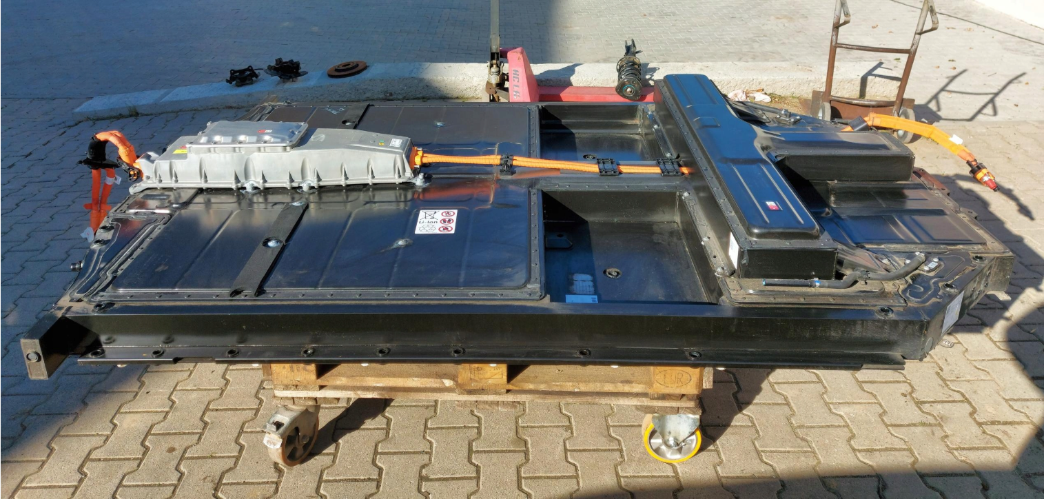 Porsche Taycan 4S 9J1 Batteri 93kWh - 9j1801212n