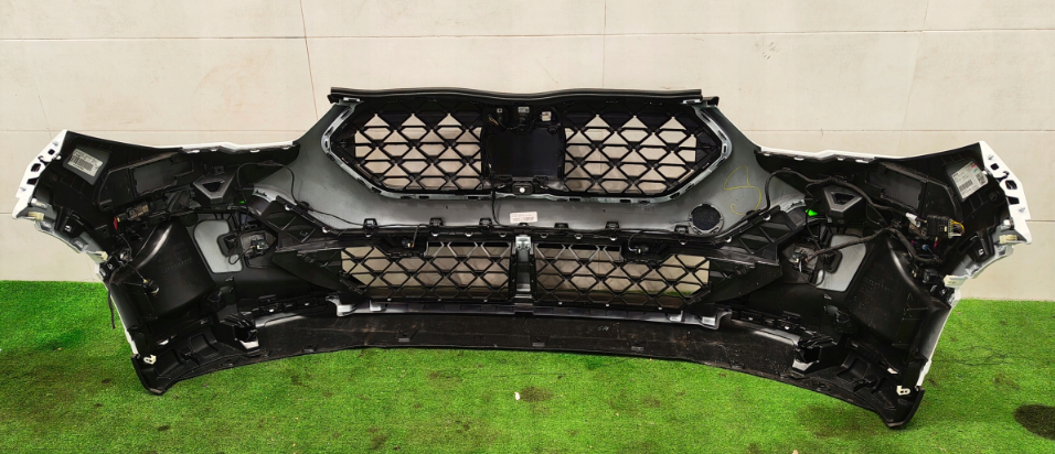 BMW X2 U10 Forkofanger A300 6PDC Kamera