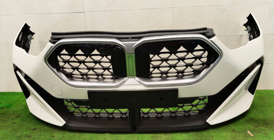 BMW X2 U10 Forkofanger A300 6PDC Kamera