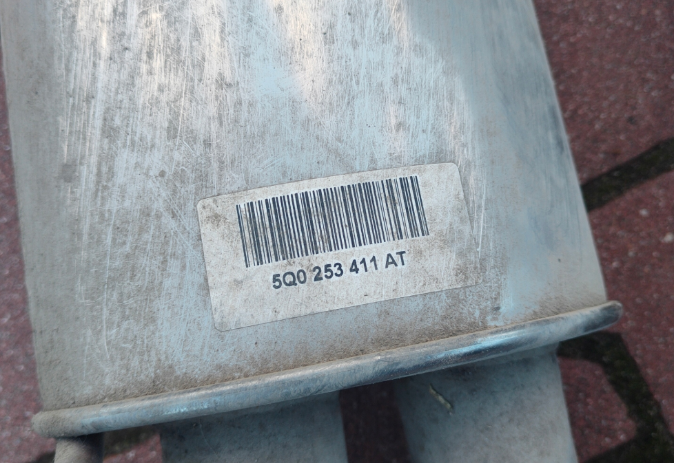 Seat Leon 1.4TSI CZEA Udstødningsdæmpere - 5Q6253611B 5Q0253411AT 5Q0253211BF