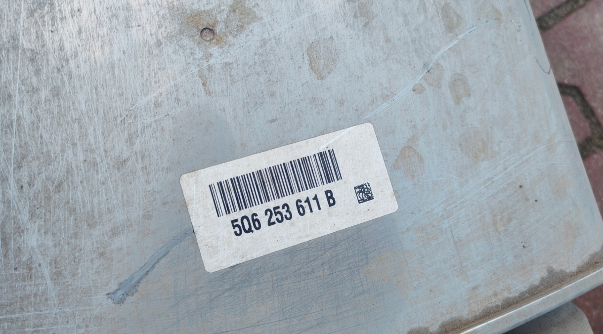 Seat Leon 1.4TSI CZEA Udstødningsdæmpere - 5Q6253611B 5Q0253411AT 5Q0253211BF