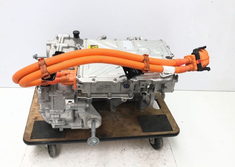 VOLVO EX30 2024 2025 ELEKTRISK EV-MOTOR 200 kW 80017477 TZ220XSA02