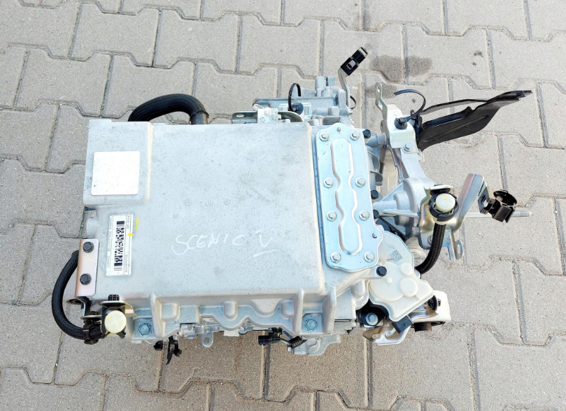 Renault SCENIC V MEGANE V E-TECH 24 år. Elmotor foran 290K45756R