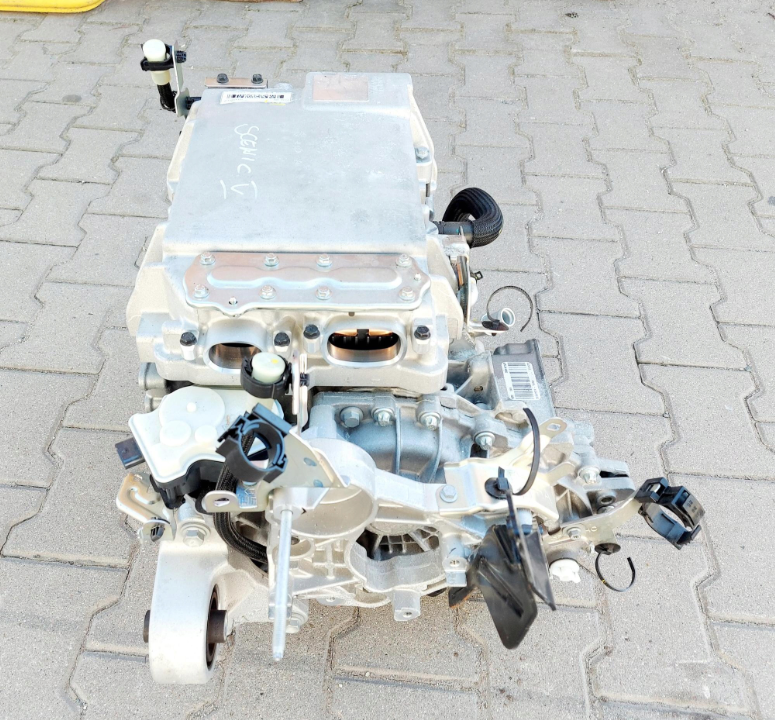 Renault SCENIC V MEGANE V E-TECH 24 år. Elmotor foran 290K45756R