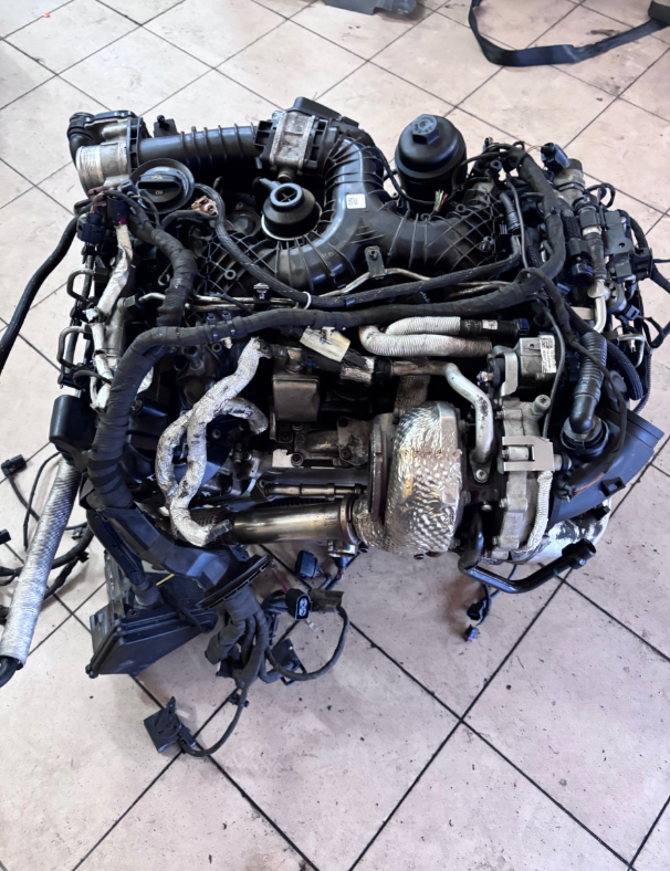 Audi 3.0 TDI Q7 A4 A5 A6 A7 Motor komplet - 059100037