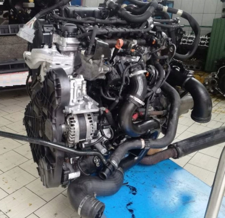 Citroen Jumper / Peugoet Boxer  Spaceoturer 2.0 Blue HDI AH03 10DYZZ motor
