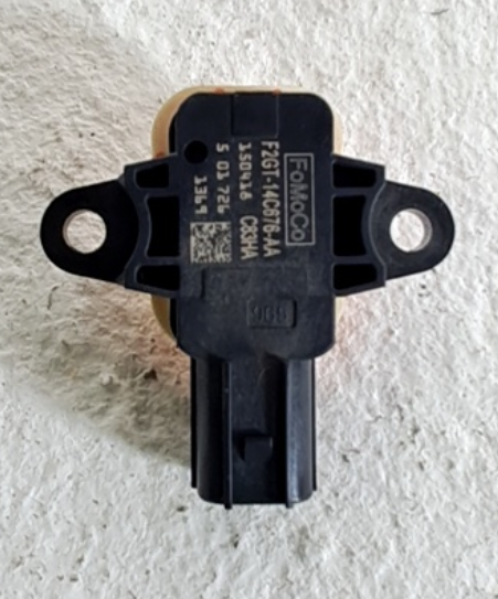 Ford Kuga 2165458 electronic module