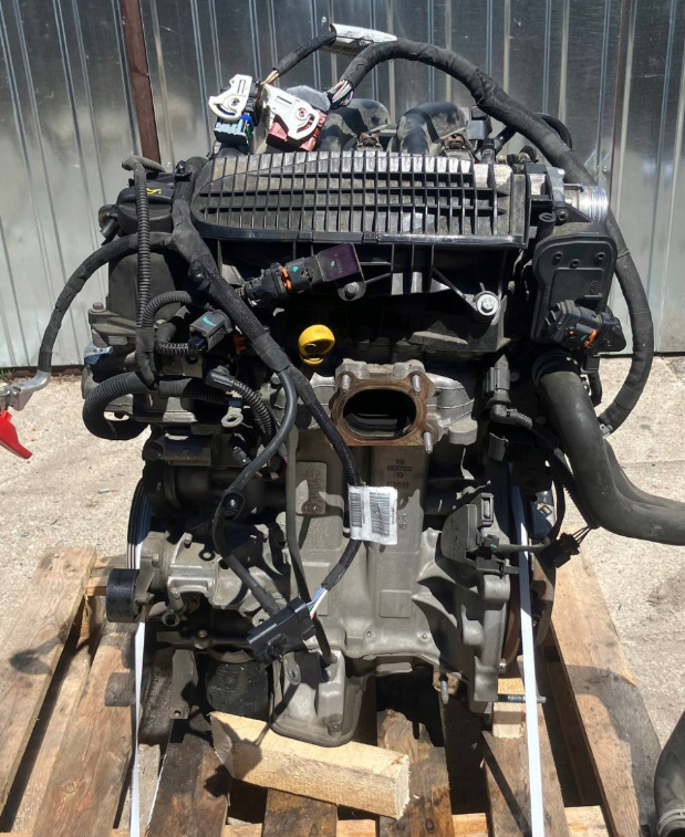 CITROEN C3 III 1.2 VTI 82HK BENZINMOTOR HM01 HMZ