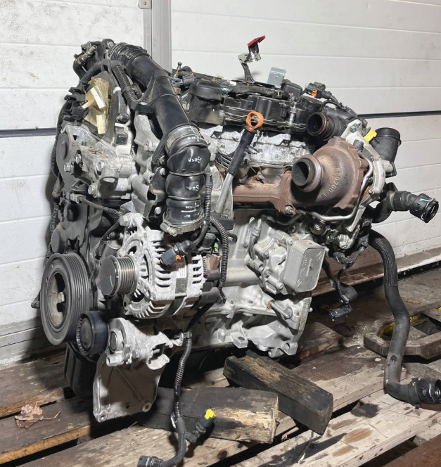KOMPLET TURBINEMOTOR PEUGEOT 208 II 1.5 BLÅ HDI YH01 10Q3EC