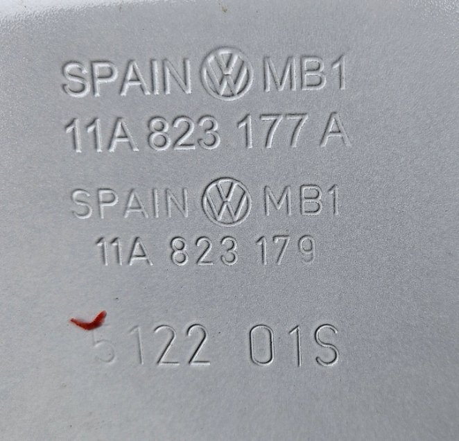 Volkswagen ID.4 Motorhjelm - 11A823177A