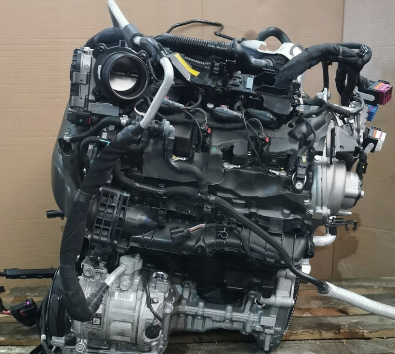 AUDI BENTLEY VW PORSCHE 3.0 TFSI DCB KOMPLET MOTOR 2021 63000 HK
