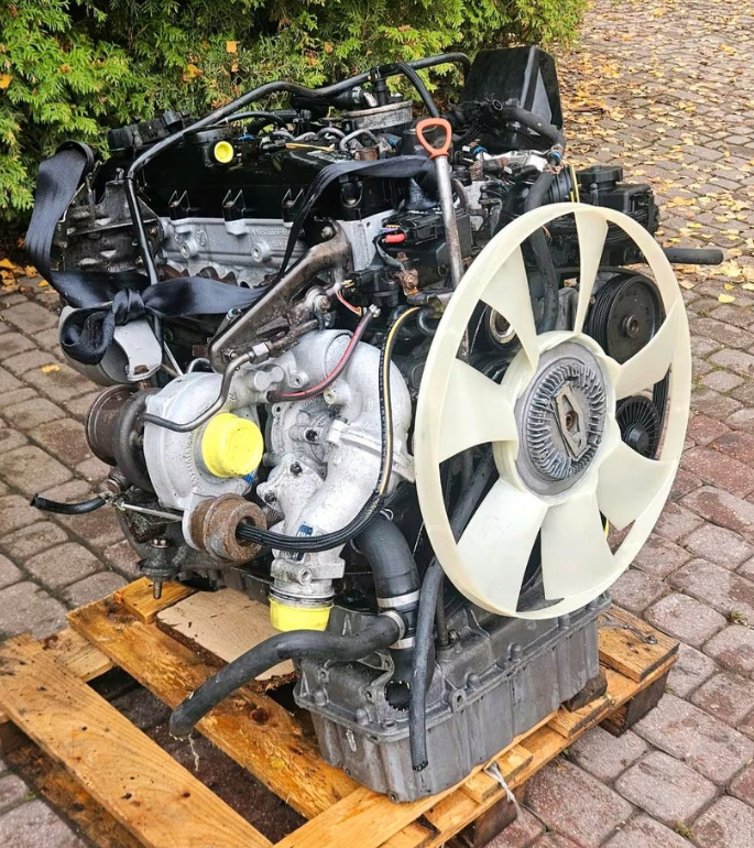 MERCEDES SPRINTER VITO 2013R 651.955 651955 2.2 CDI KOMPLET MOTOR