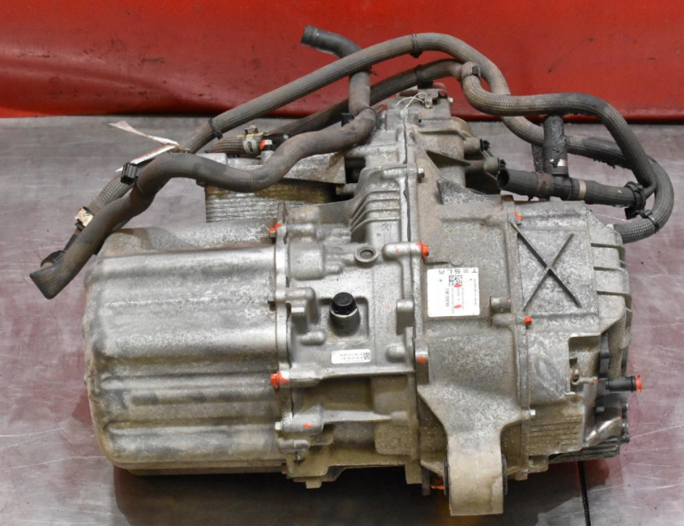 BAGSTE ELEKTRISK MOTOR 1037000-00-F TESLA MODEL X 90D 525 HK 15-21