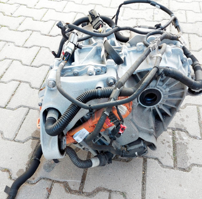 TESLA Y MODEL Y 22r. Elmotor bagpå 1587780-00-A