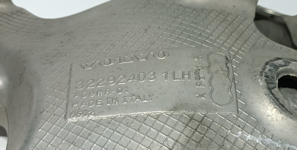 Volvo V90 II Estate Venstre Bærearm Baghjulophæng - 32292403 36011693