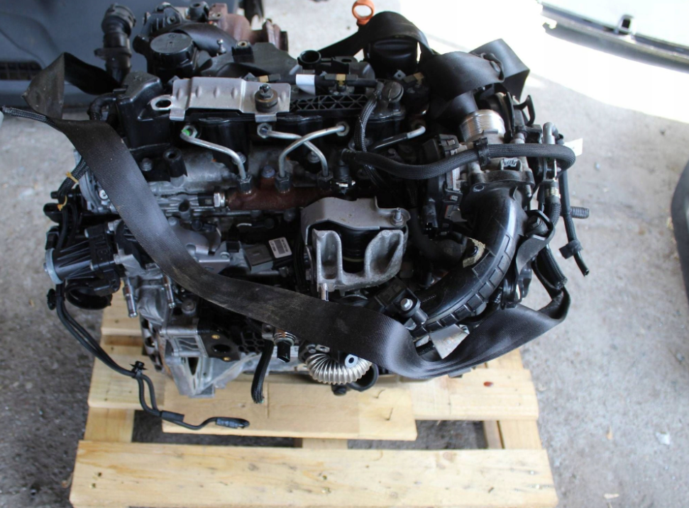 Peugeot 208  1.5 Blue HDI Euro 6 YH01 motor 10Q4EC