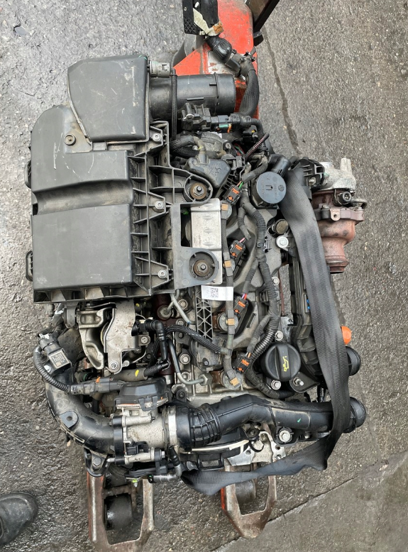 Peugeot / Citroen  1.5 Blue HDI Euro 6 YH01 motor 10Q3EB