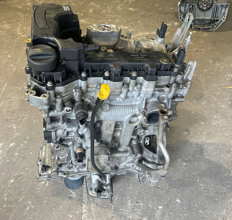 SILNIK MOTOR PEUGEOT CITROEN 1.2 THP HN01 10XV12