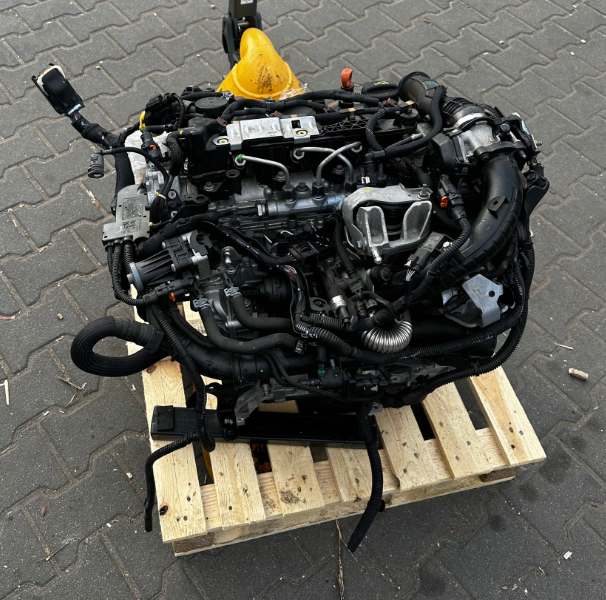 PEUGEOT 5008 II LIFT GT SILNIK 1.5 BLUE HDI EURO 6 YH01 MOTOR